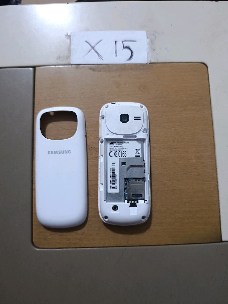 Samsung GT-E2200 parça olarak - 2