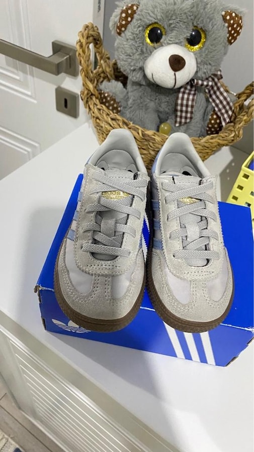 Adidas spor ayakkabı