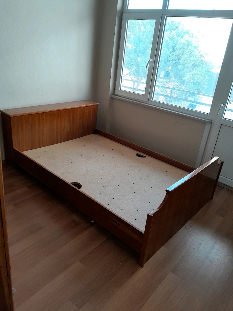 Baza çift kişilik taşınma dolayısıyla satılık - 8