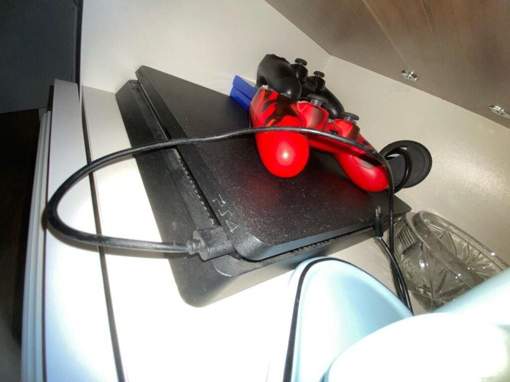 ps4 - 3
