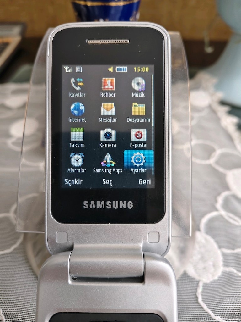SAMSUNG GT-C3520 - 4