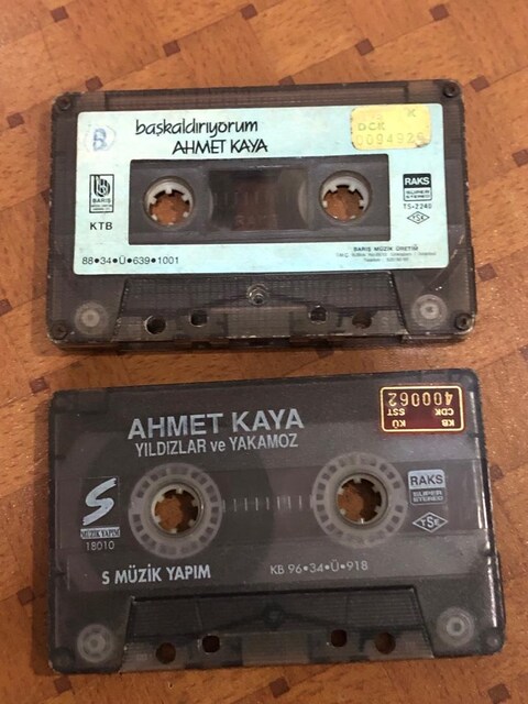 Ahmet Kaya kasetleri