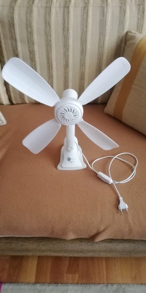 masa Vantilatörü Touch me 4 adet var - 10