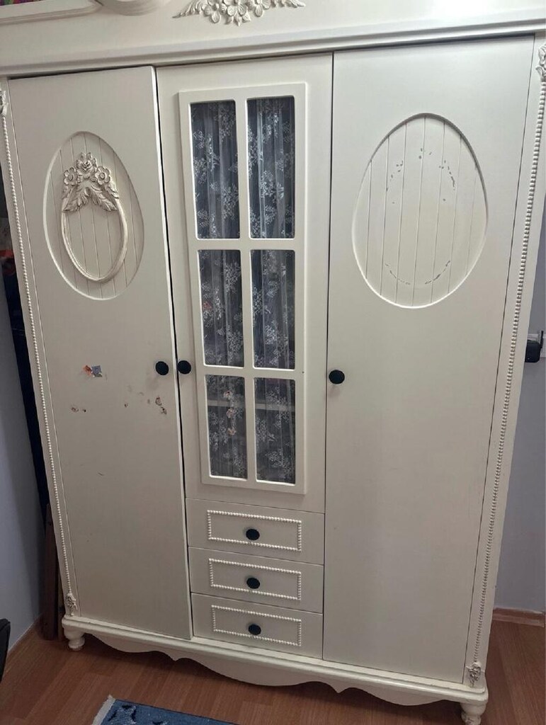 çocuk odası gardrop 3 kapaklı