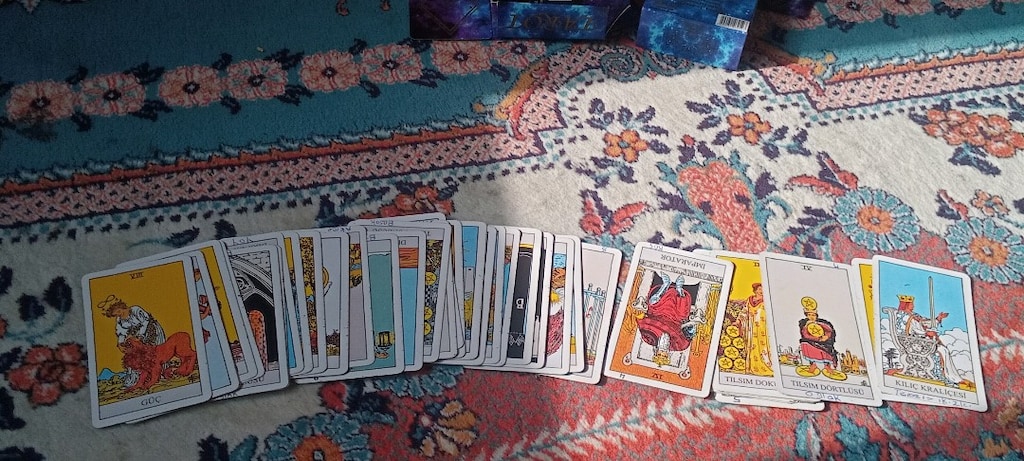 TAROT - 2