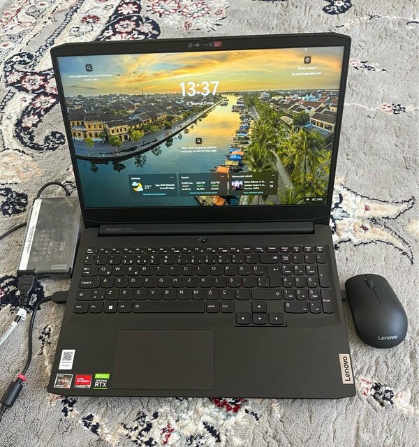 Lenovo IdeaPad Gaming 3 | Ryzen 5 5600H | RTX 3050 Ti | 16GB
