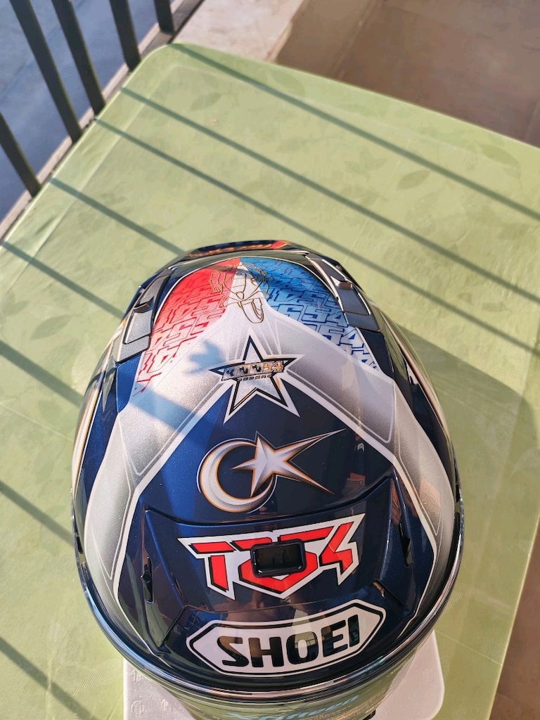 Shoei X-Spirit pro Toprak Razgatlıoğlu ve Shoei X-Spirit pro Wayne Gar - 2