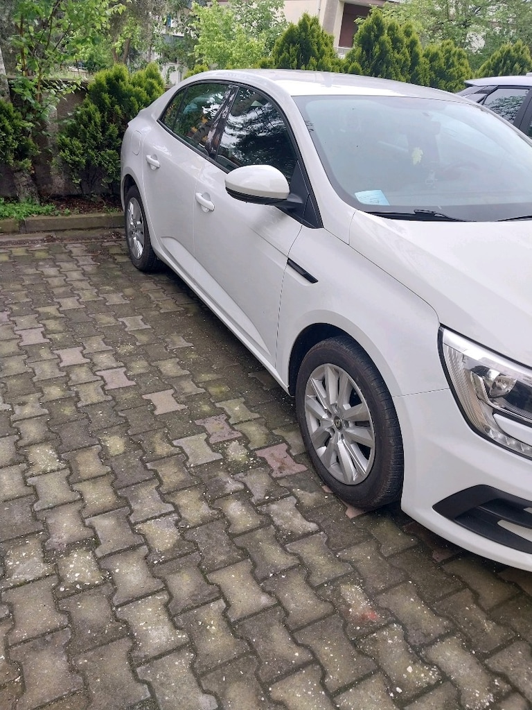 Renault Megan 4 1.3 tce otomatik benzinli - 18