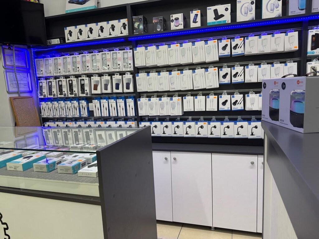 CEP TELEFONU MAĞAZA MOBİLYASI - 6