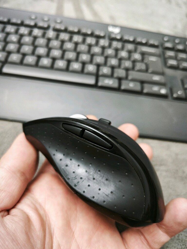 Logitech K540 Klayve ve Mouse Seti - 7