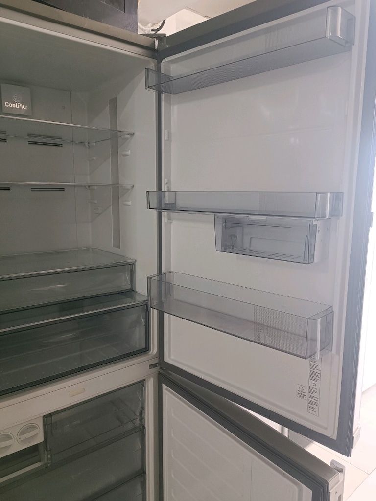 Arçelik Gri Piyano Serisi 520 Litre Alttan Dondurucu Nofrost Buzdolabı - 6