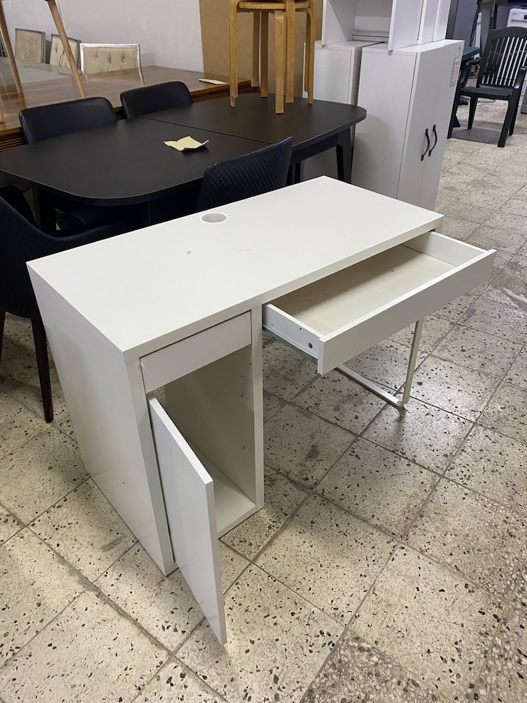 2. EL IKEA MARKA ÇALIŞMA MASASI - 8