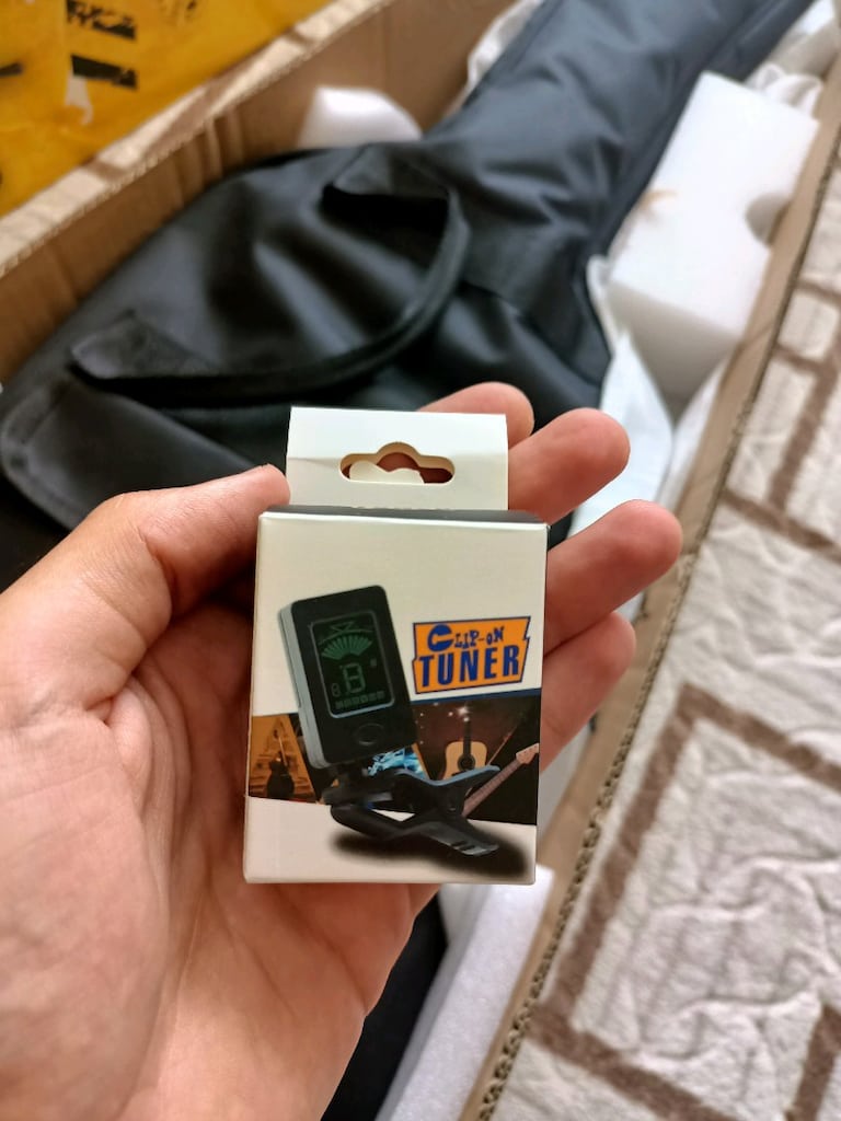 sıfır ayarında elektro gitar - 3