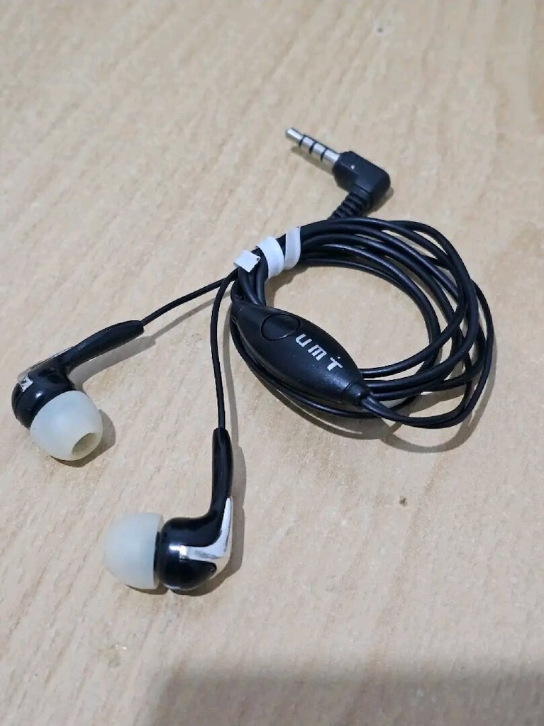 3.5 Mm Silikonlu Kablolu Kulaklık