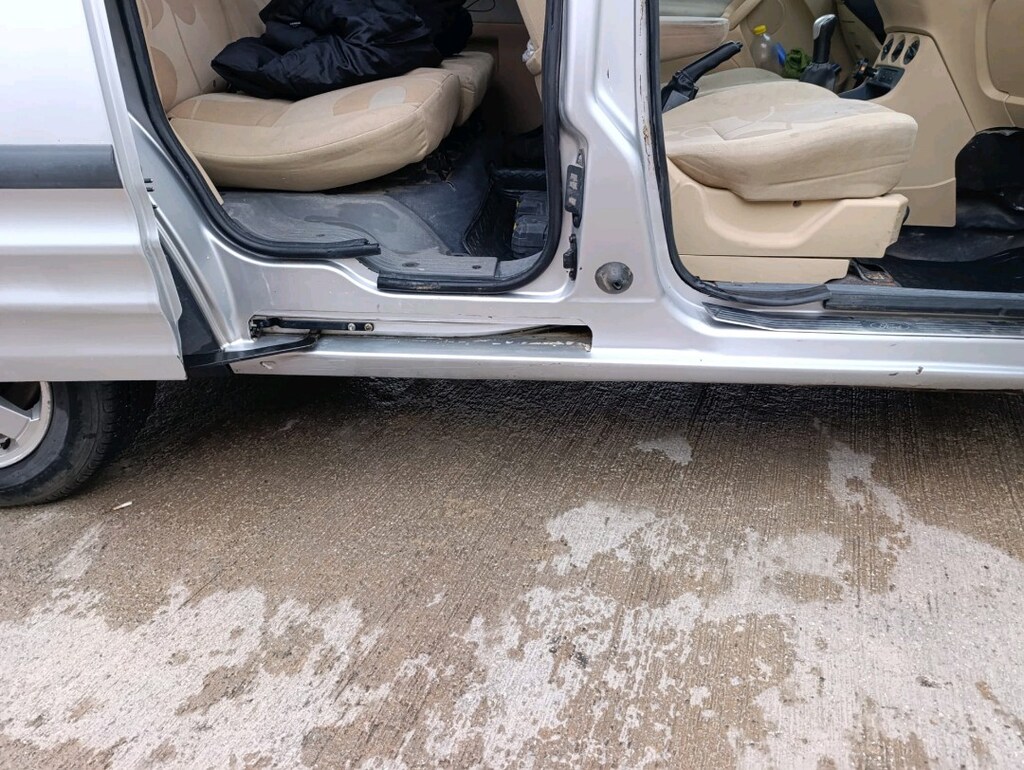 ACİL SATILIK FORD CONNECT 6 yıllık sahibinden - 9