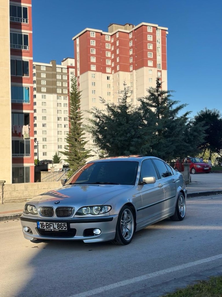 TEMİZ BAKIMLI E46 - 4
