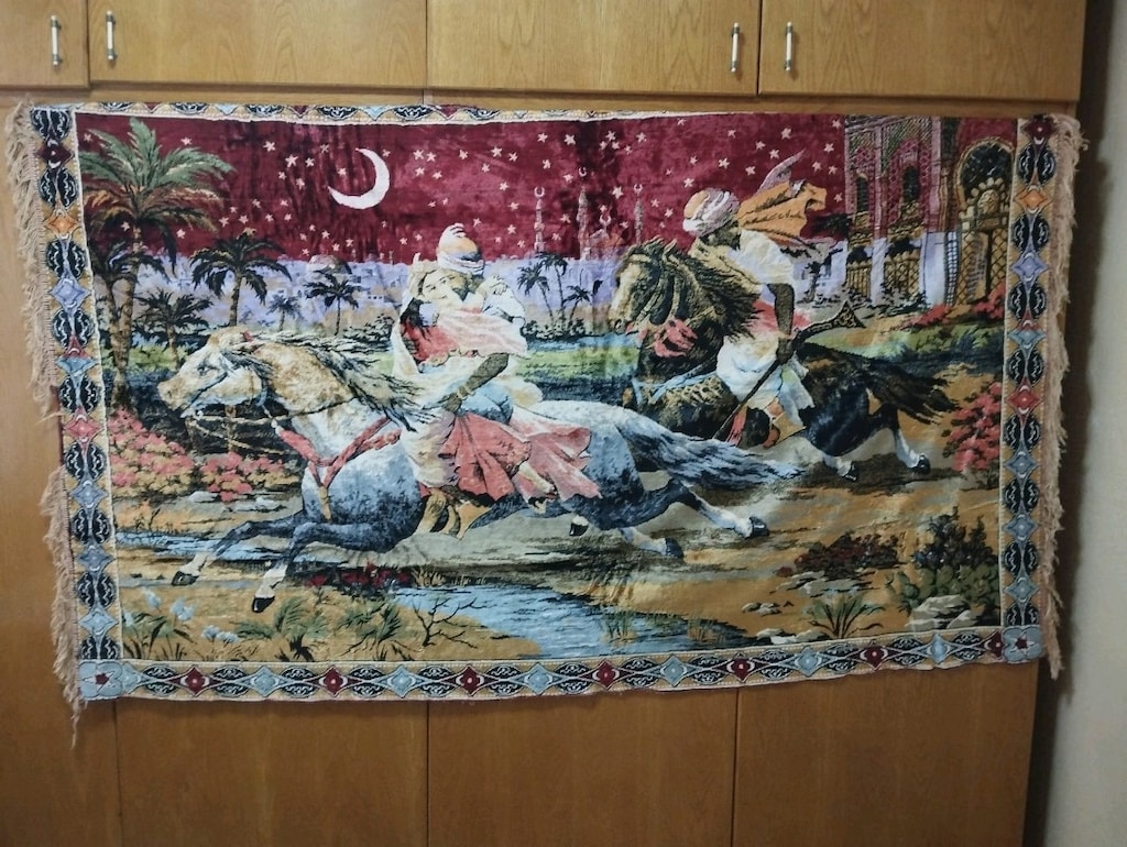 1970 yilların resimli duvar halısı - 2