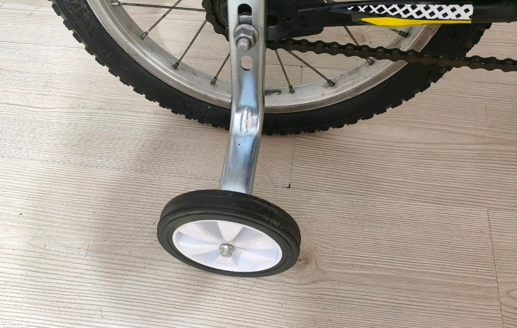 16 jant bisiklet temiz bakımlı - 3