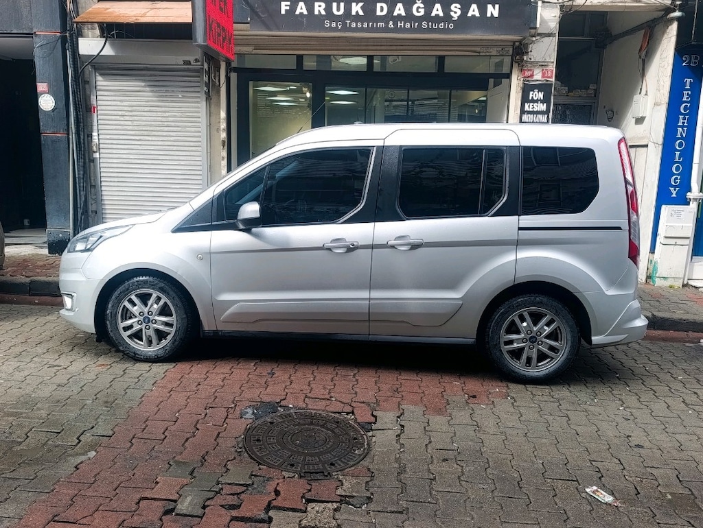 FORD TOURNEO CONNECT TİTANYUM - 9