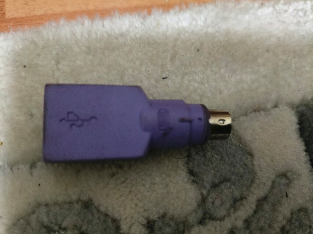 PS/2 klavye veya fareyi, USB girişli bilgisayarda kullanılır. - 2
