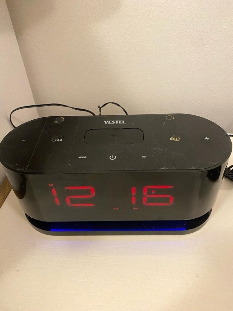 Vestel Hoparlörlü Müzik Çalar Alarmlı Radyo Saat (sesi güzel) - 2