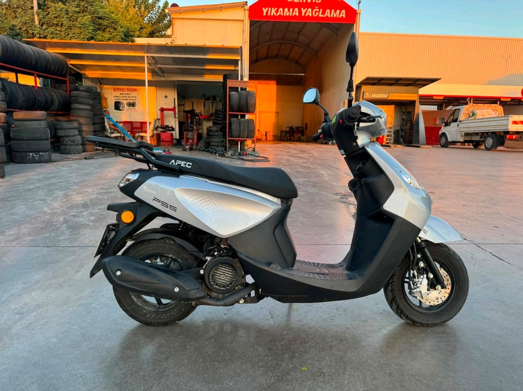 Apec PS5 125 cc Scooter - 12