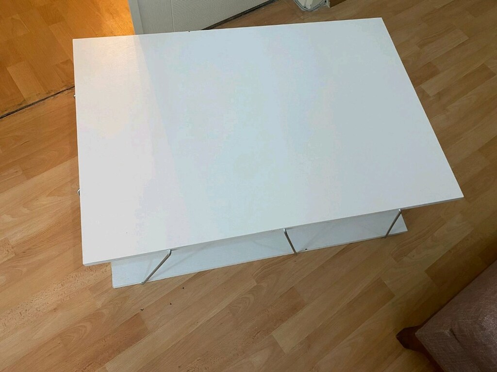 Acil satılık TV ünitesi ve orta sehpa - 4