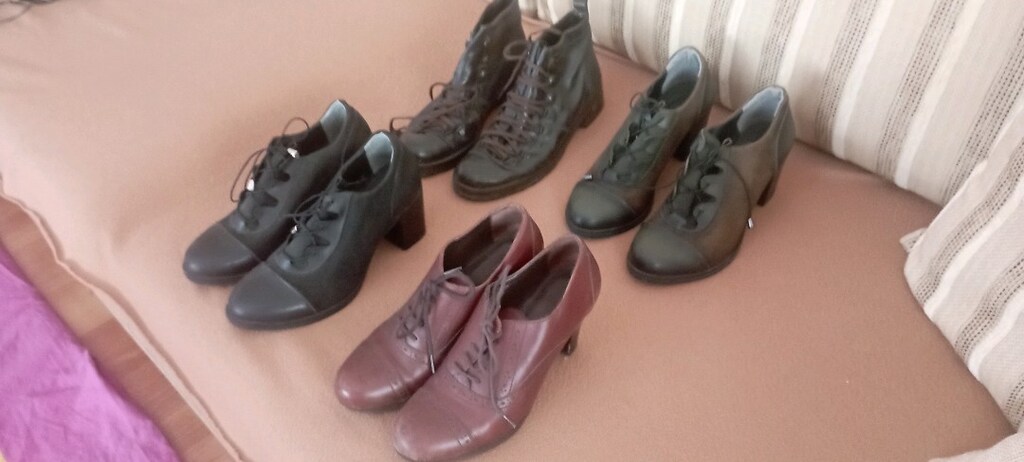 Bayan ayakkabıları. 5 adet var - 5