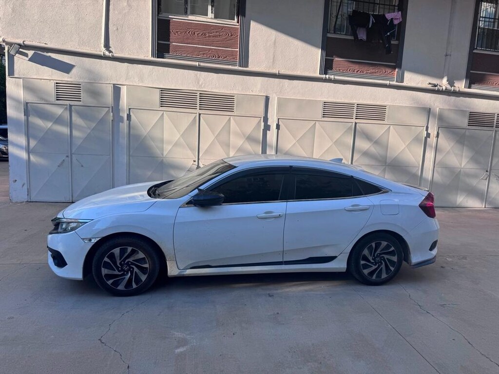 TEMİZ HONDA CİVİC - 5