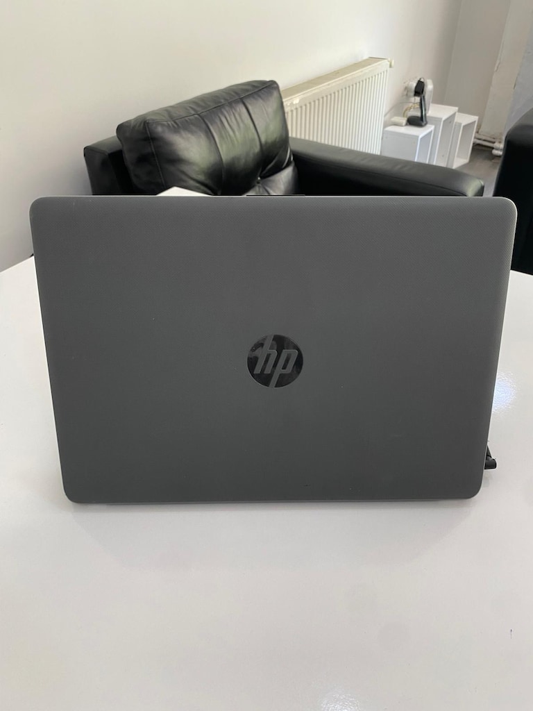 HP 14-AL107NT /I5 8250U/8GB DDR4/240GB SSD/R5 M330 2GB - 6