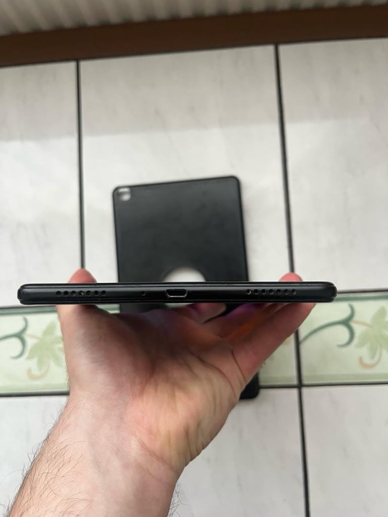 Samsung Galaxy Tab A Siyah Tertemiz - 4