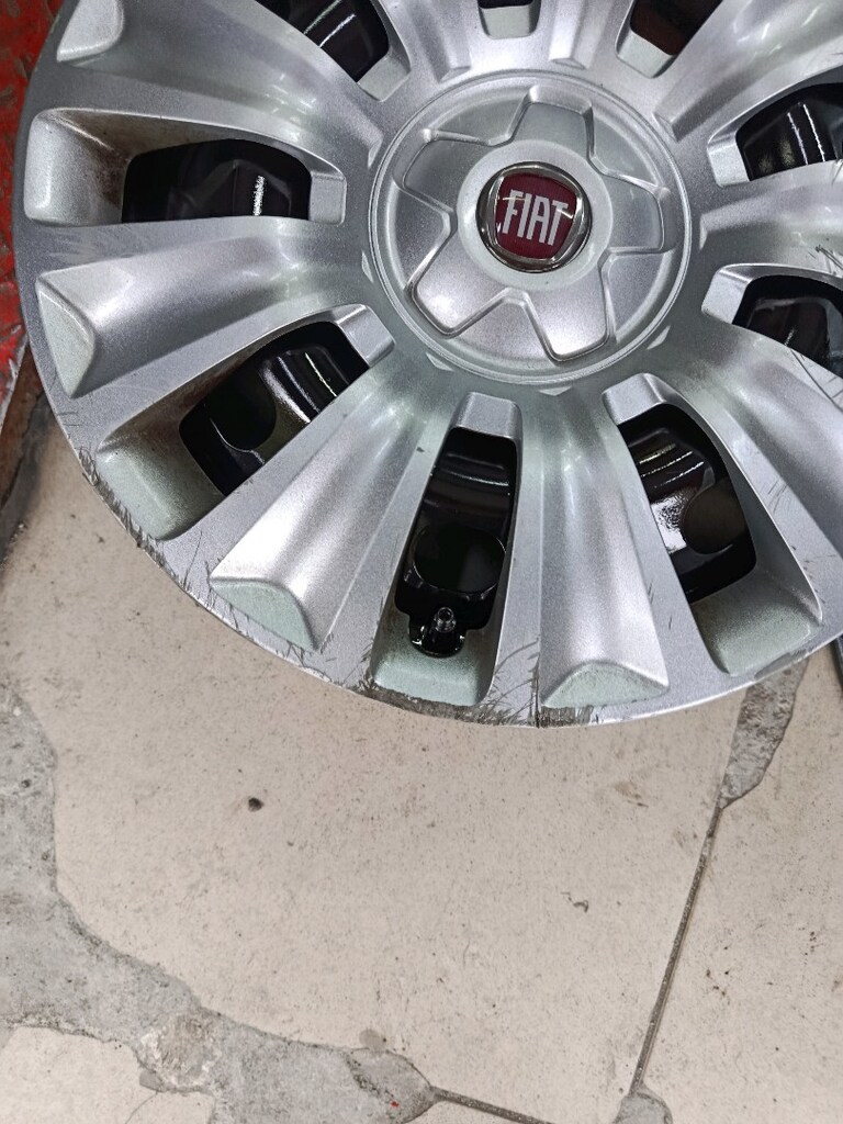 EGEA VE DOBLO OEM JANT VE KAPAK SETİ - 4