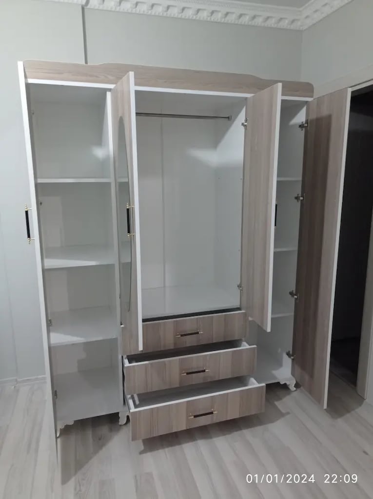 Sıfır 4 kapaklı elbise dolabı - 4