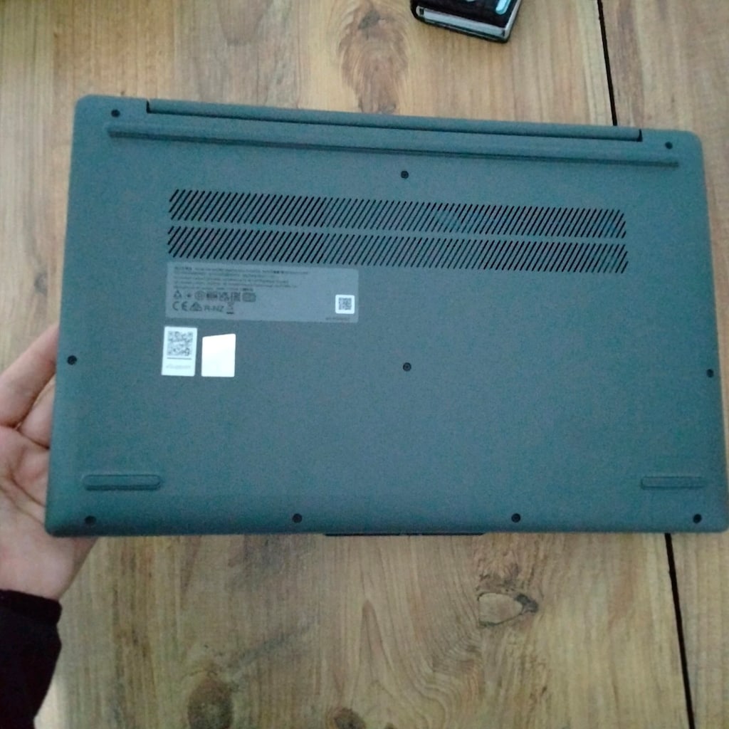 Tertemiz Lenovo bilgisayar - 3