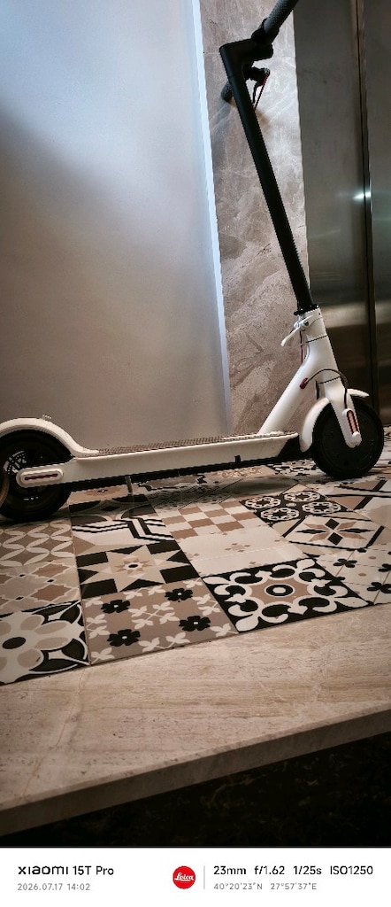 Xioami M365 Scooter - 2