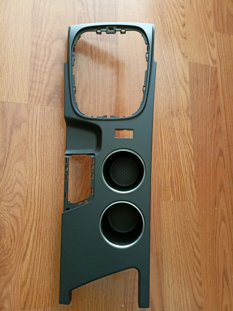 Megane 4 Bardaklık Orta Konsol Trim Sıfır Orjinal 969129752R - 3