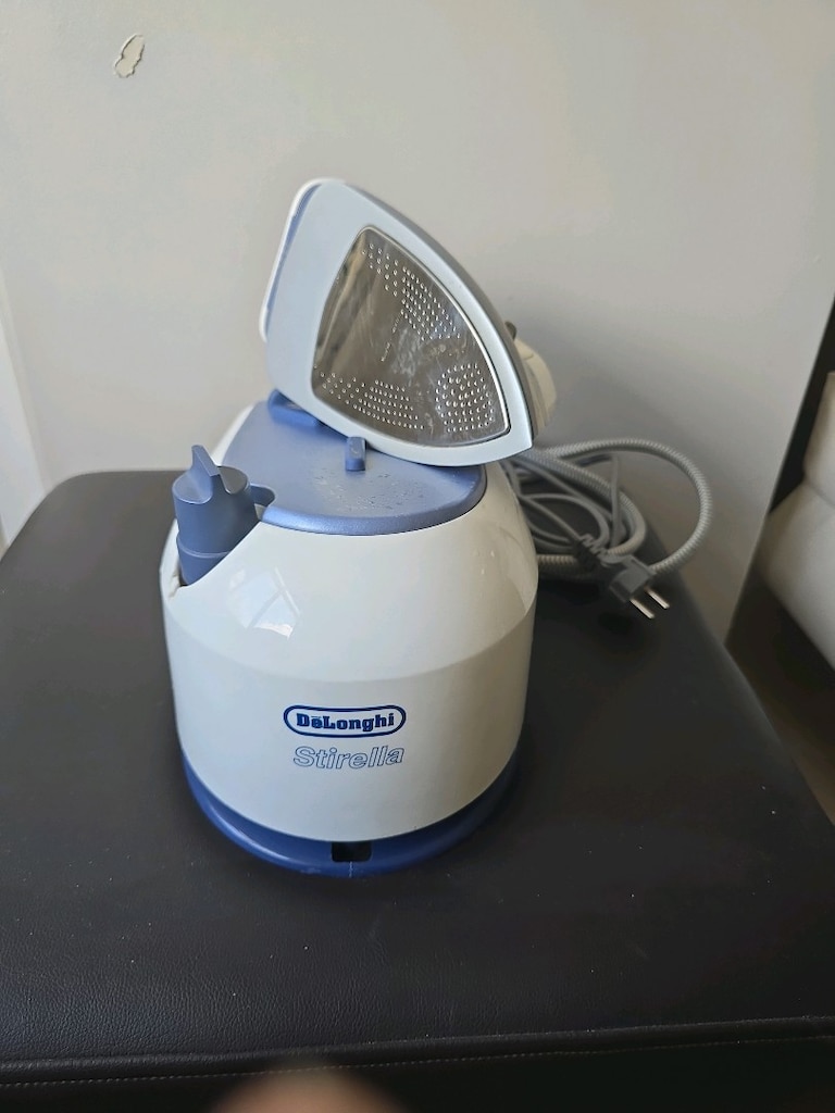 Delonghi Stirella Buhar kazanli ütü - 2