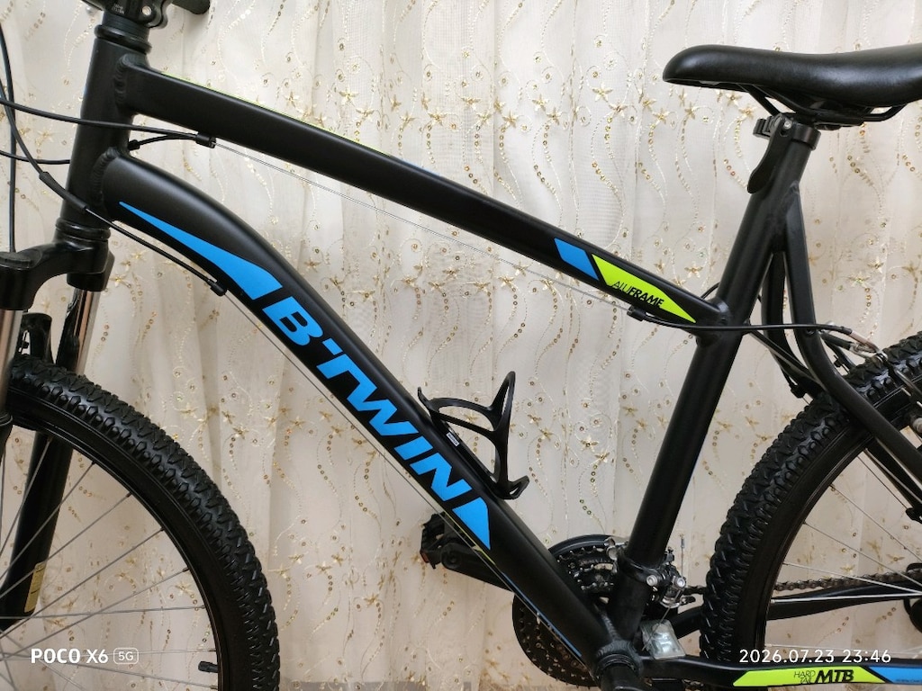 Sıfır gibi hatasız 26 jant BTWIN Rockrider 340 L kadro dağ bisikleti - 17