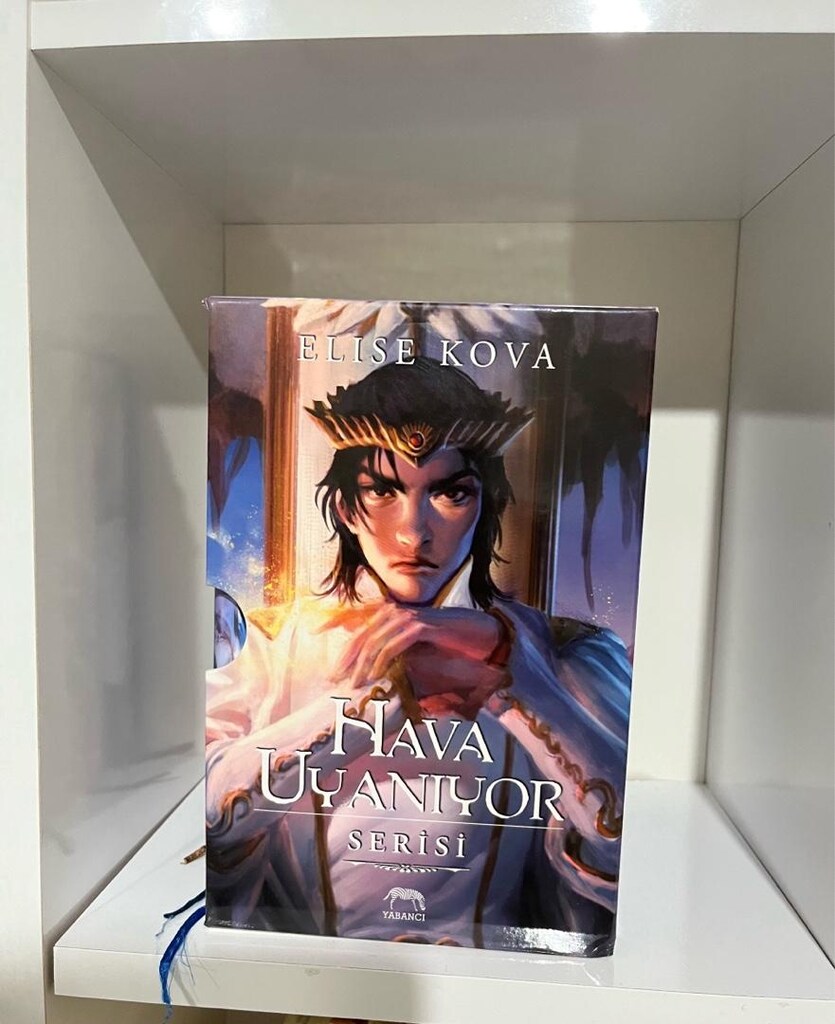 Elise Kova Hava Uyanıyor Ciltli Kitap Seti (5 Kitap) - 3