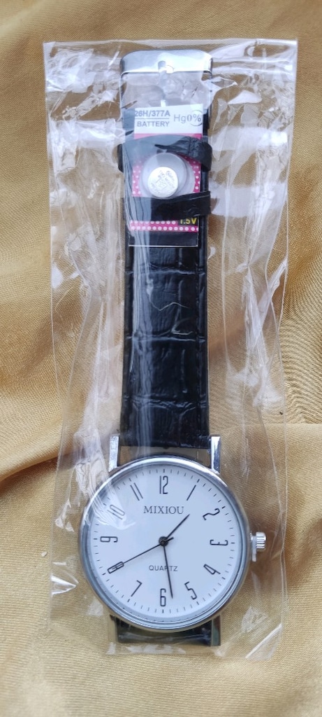 KOL SAATİ + YENİ PİL. KORDON FİYATINA. KUSURSUZ 300 TL - 5