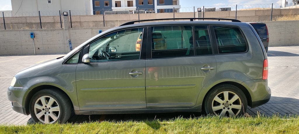 2006 Volkswagen Touran 1.9 TDI Highline | 7 Kişilik | Bakımlı | - 3
