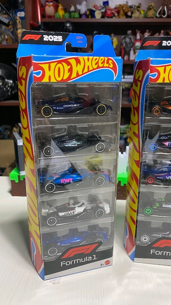 Hotwheels F1 2024 ve 2025 2 adet 5 li set - 2