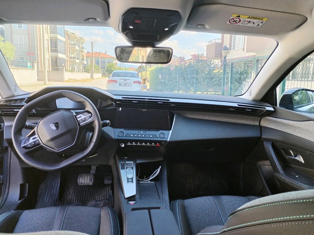 Hibrit peugeot 408 - 5
