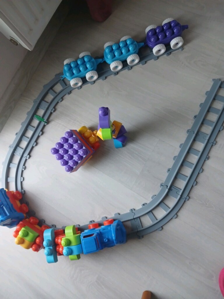 TIREN YOLU ARABALAR LEGOLAR - 2
