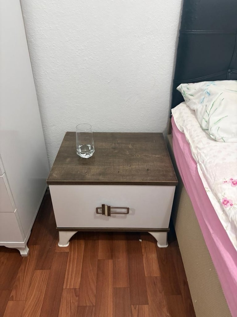 çift kişilik yatak baza başlık dolap komodin oda takımı - 4