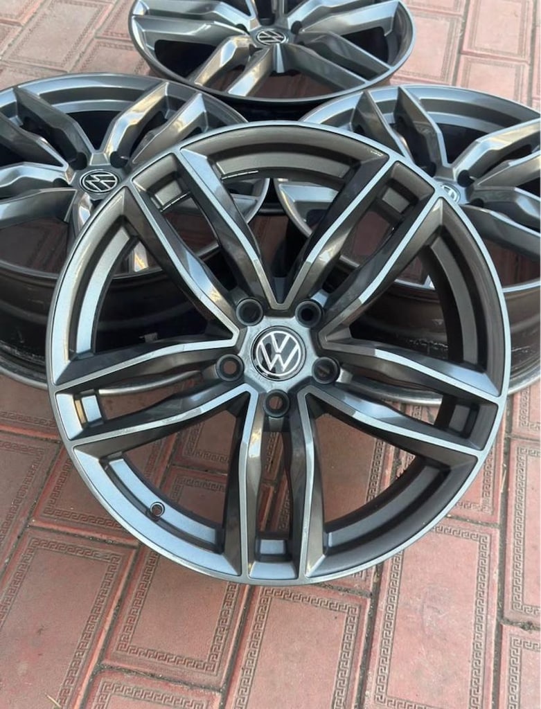18 inç 5x112 RS6 jant takımı - 4