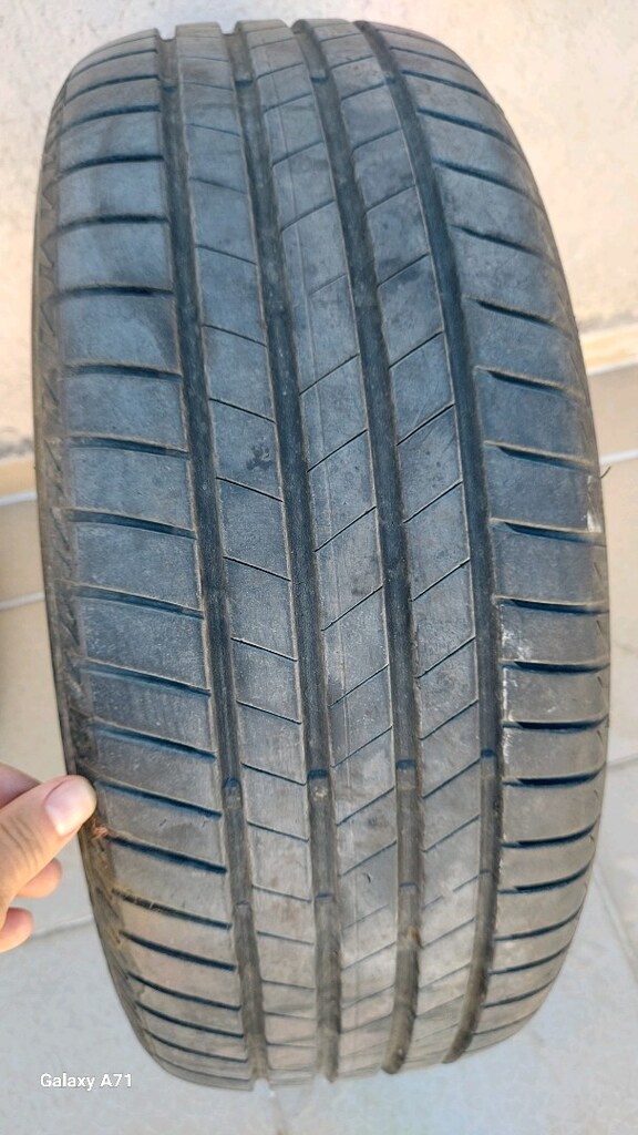205/55R16 Araç lastiği - 8