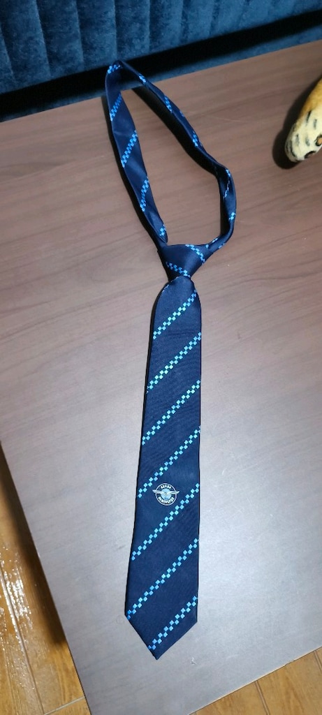 Kravat..Adanademirspor .Faturasız. Beymen, sarar, damat , H& M ünlü ma