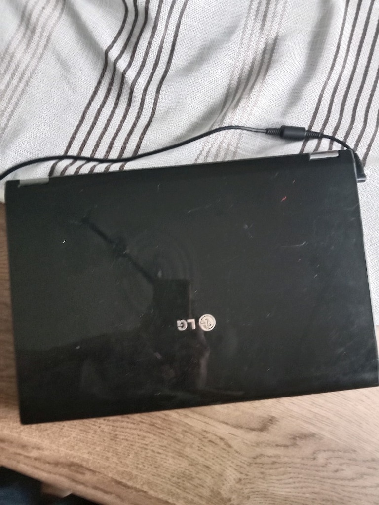 LG R 580 temiz - 6