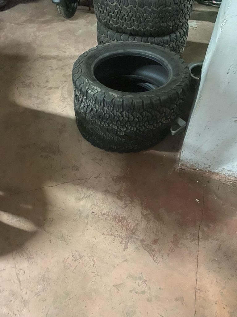255/55/18 4 adet arazi lastiği - 2